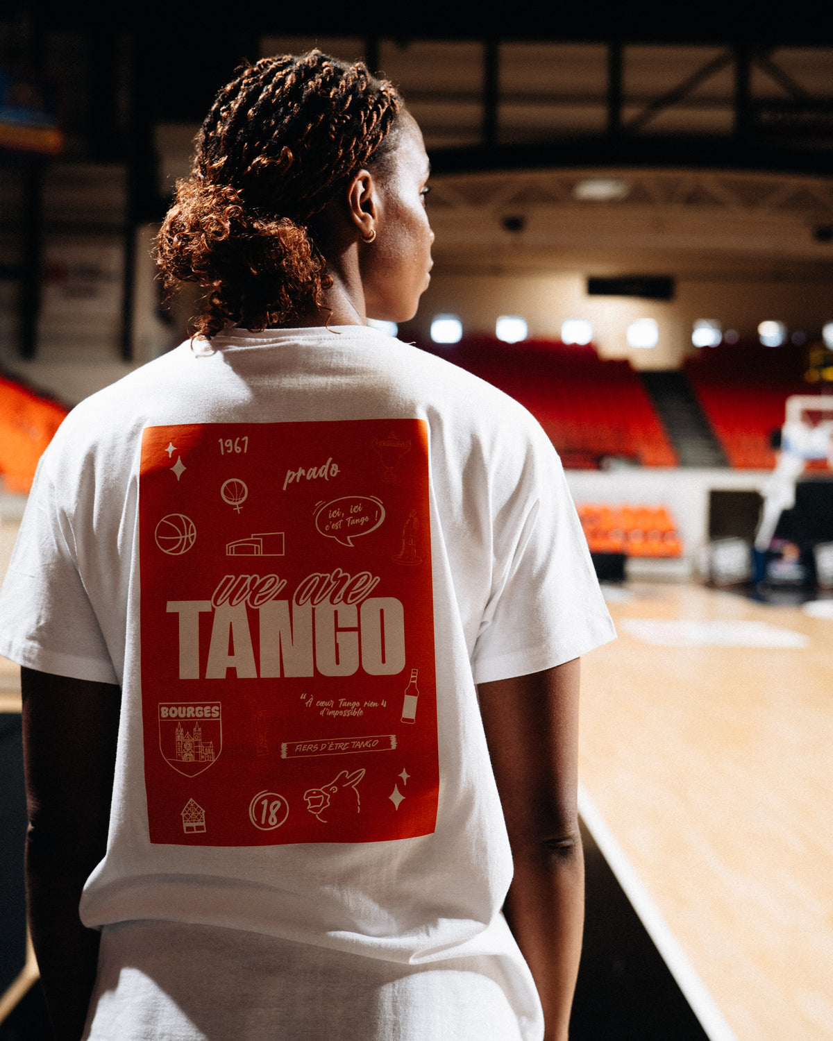 Tee-shirt supporter